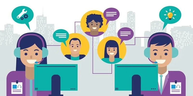 Đội ngũ chuyên gia hỗ trợ khách hàng trả lời các thắc mắc cho anh em